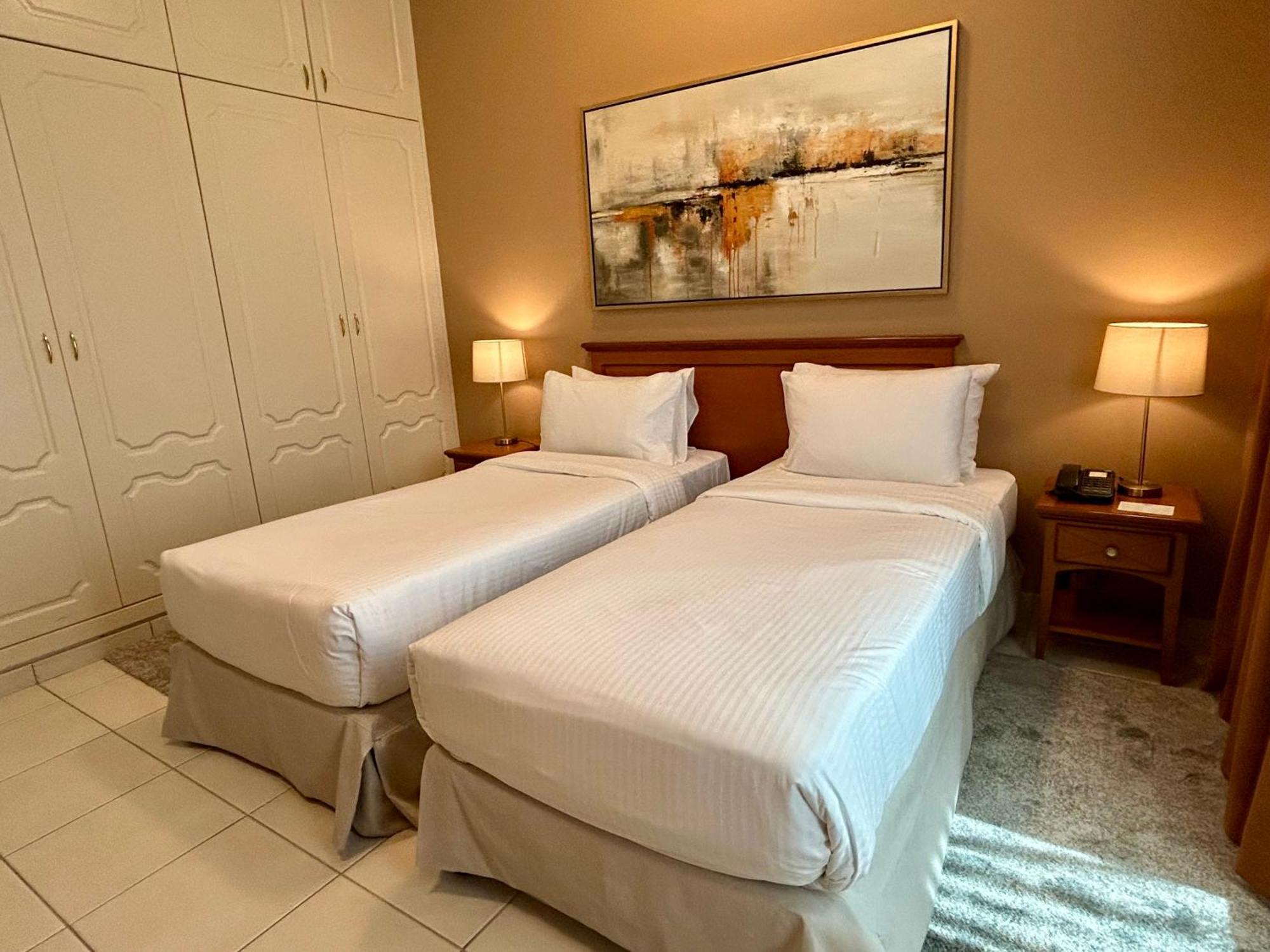 Al Nakheel Hotel Apartments Абу Даби Екстериор снимка