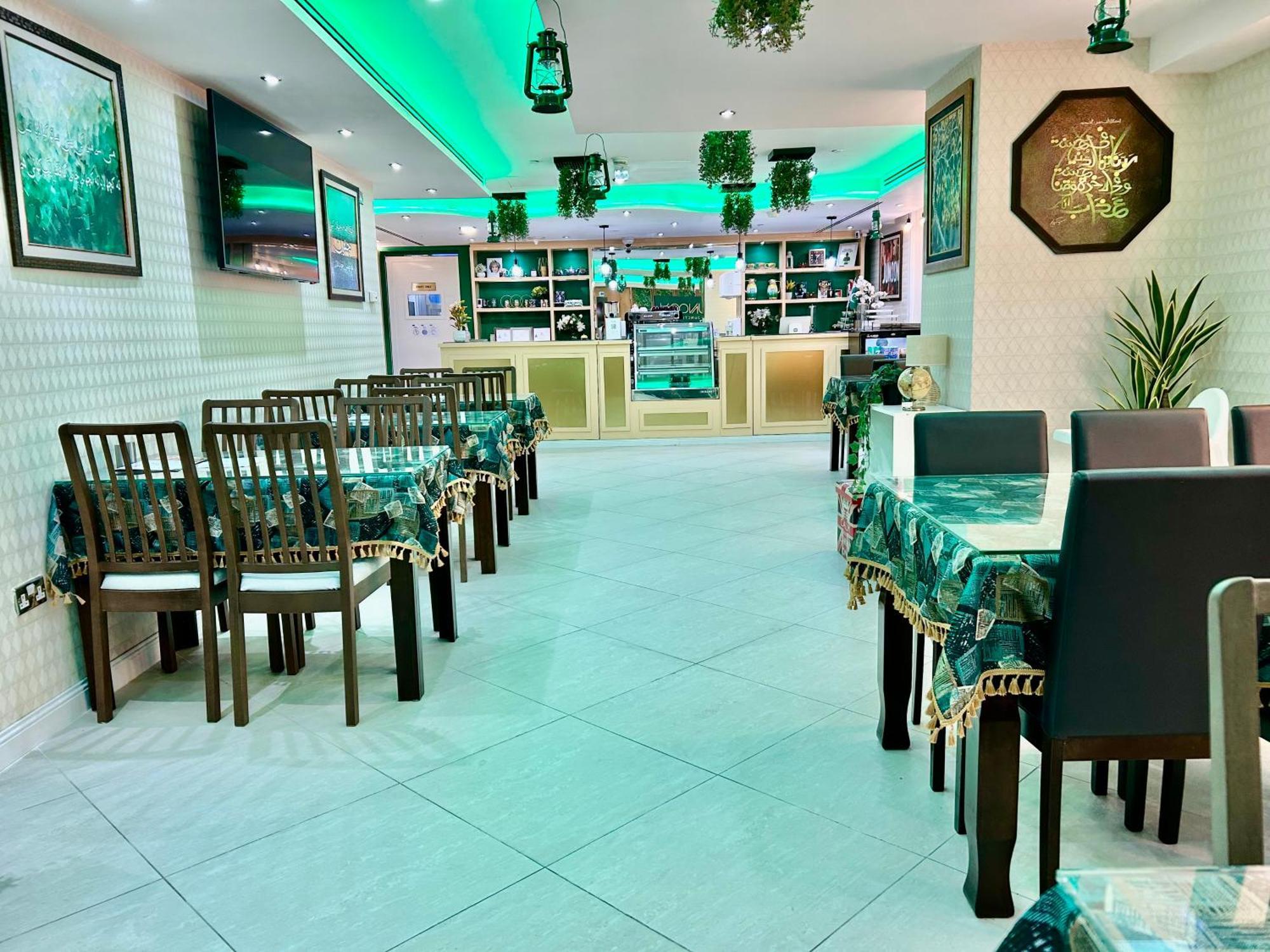 Al Nakheel Hotel Apartments Абу Даби Екстериор снимка